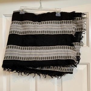 Wilfred Blanket Scarf